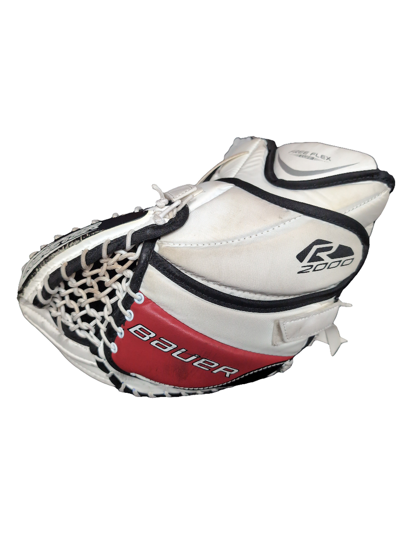 Load image into Gallery viewer, Used Bauer Reactor 2000 Junior Hockey Goalie Glove
