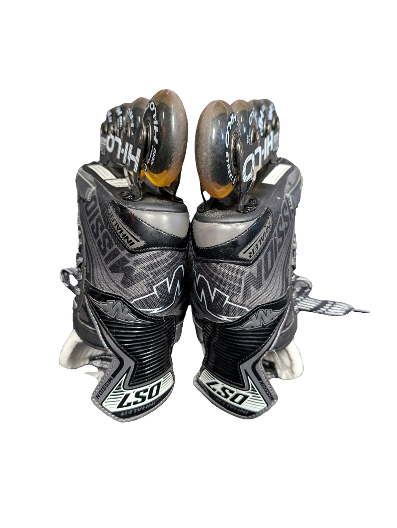 Load image into Gallery viewer, Used Mission Inhaler DS7 Size 2E Inline Hockey Skates
