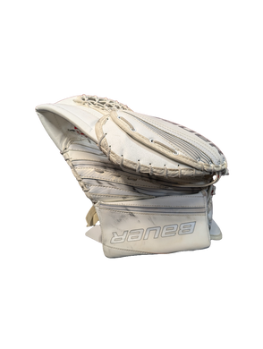 Used Bauer Rx8 Limited edition White Sr Goalie Glove Reg