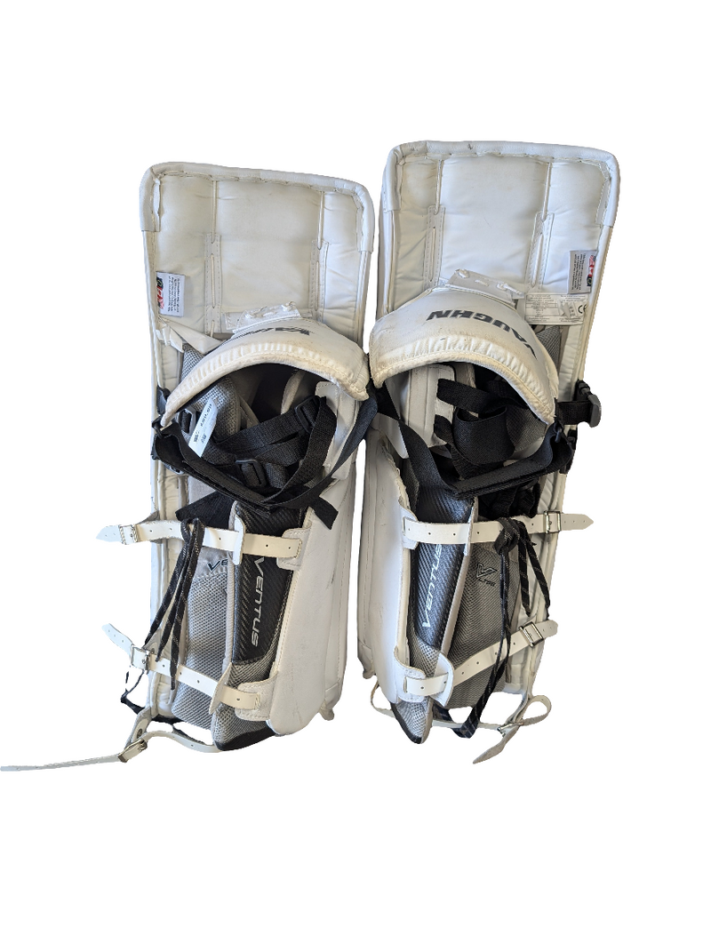 Load image into Gallery viewer, Used Vaughn Ventus LT68 28+2&quot; Junior Hockey Goalie Pads
