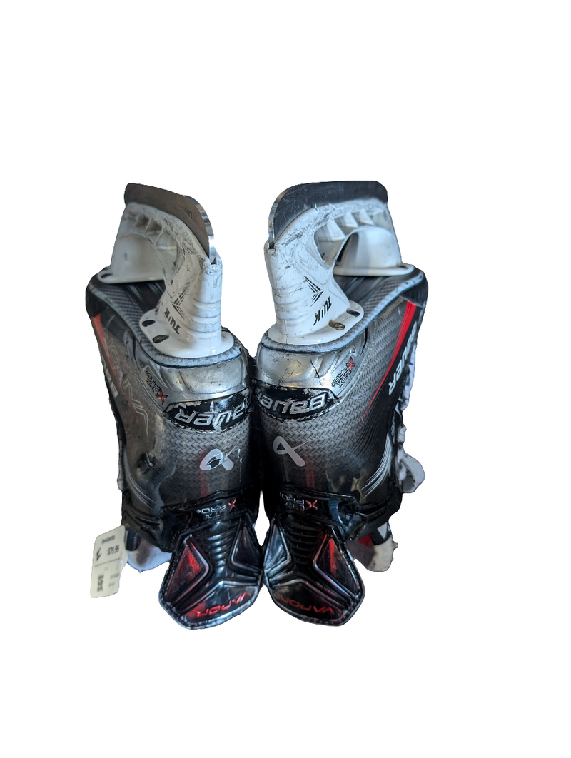 Load image into Gallery viewer, Used Bauer Vapor X LTX Pro+ Size 2D Junior Hockey Skates
