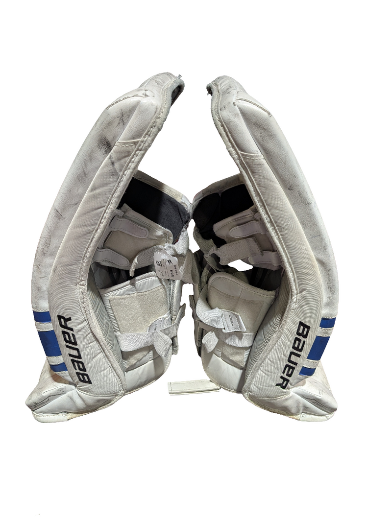 Load image into Gallery viewer, Used Bauer GSX Junior Medium Hockey Goalie Leg Pads
