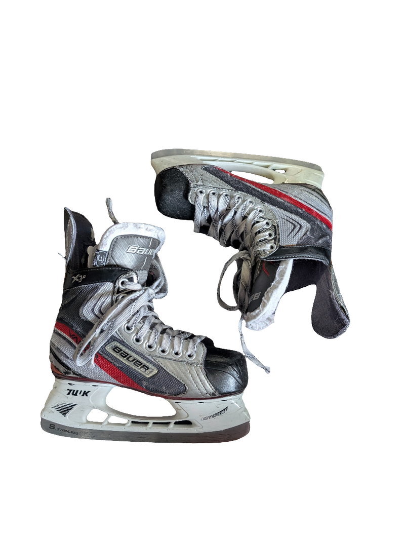Load image into Gallery viewer, Used Bauer Vapor X3.0 Junior Size 3D Hockey Skates
