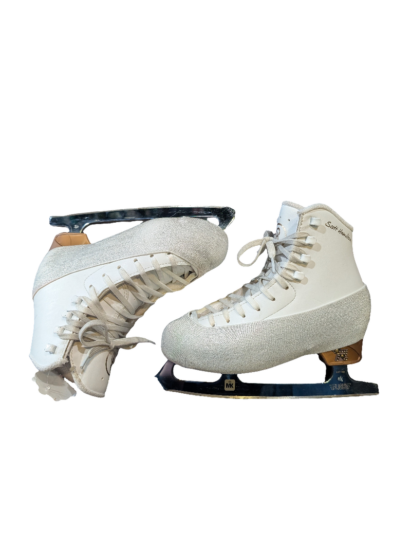 Load image into Gallery viewer, Used Risport Scott Hamilton 235mm Ladies Figure Skates
