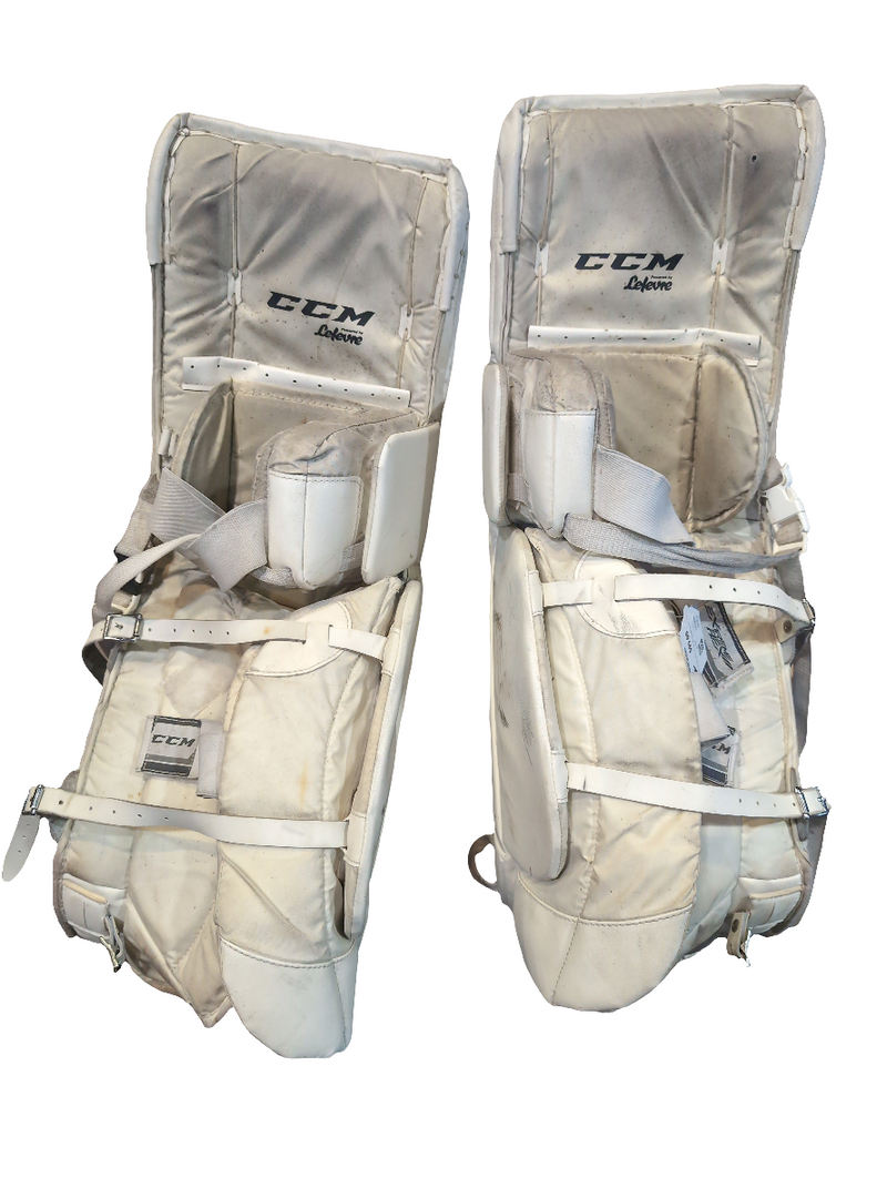 Load image into Gallery viewer, Used CCM E-flex 760 34&quot;+2&quot; Senior Hockey Goalie Leg Pads
