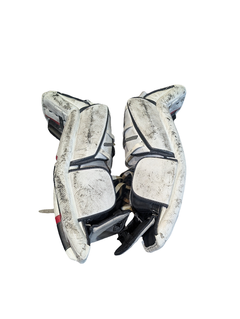 Load image into Gallery viewer, Reebok Premier Series Intermediate 29&quot; 74cm Used Goalie Pads

