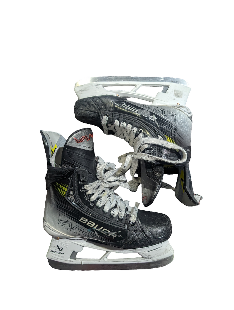 Load image into Gallery viewer, Used Bauer Vapor Hyperlite 2 Size 6 Fit 3 Intermediate Hockey Skates
