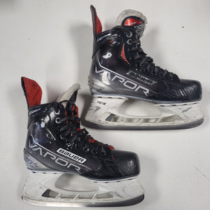Used Bauer Vapor X3.7 Hockey Skates - Size: 5.5EE