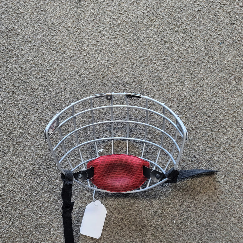 Load image into Gallery viewer, Used CCM SM-15 Hockey Cage Small
