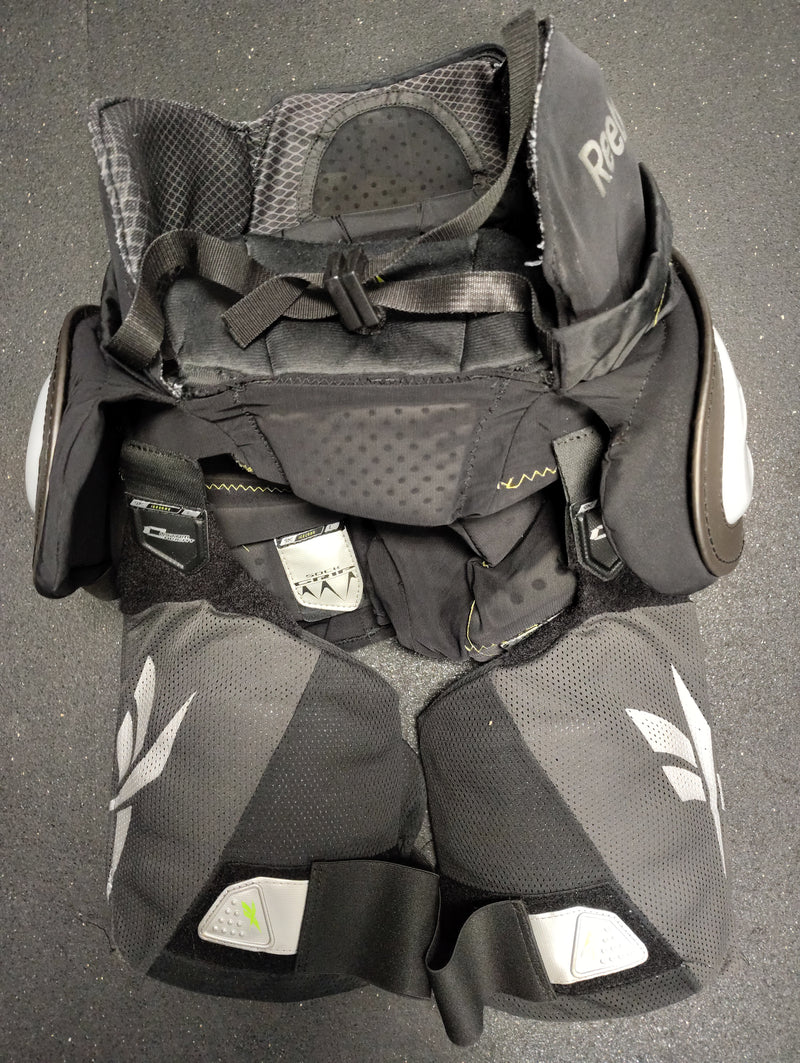 Load image into Gallery viewer, Used Reebok 9K Icecore Hockey Girdle - Size: Sr Large
