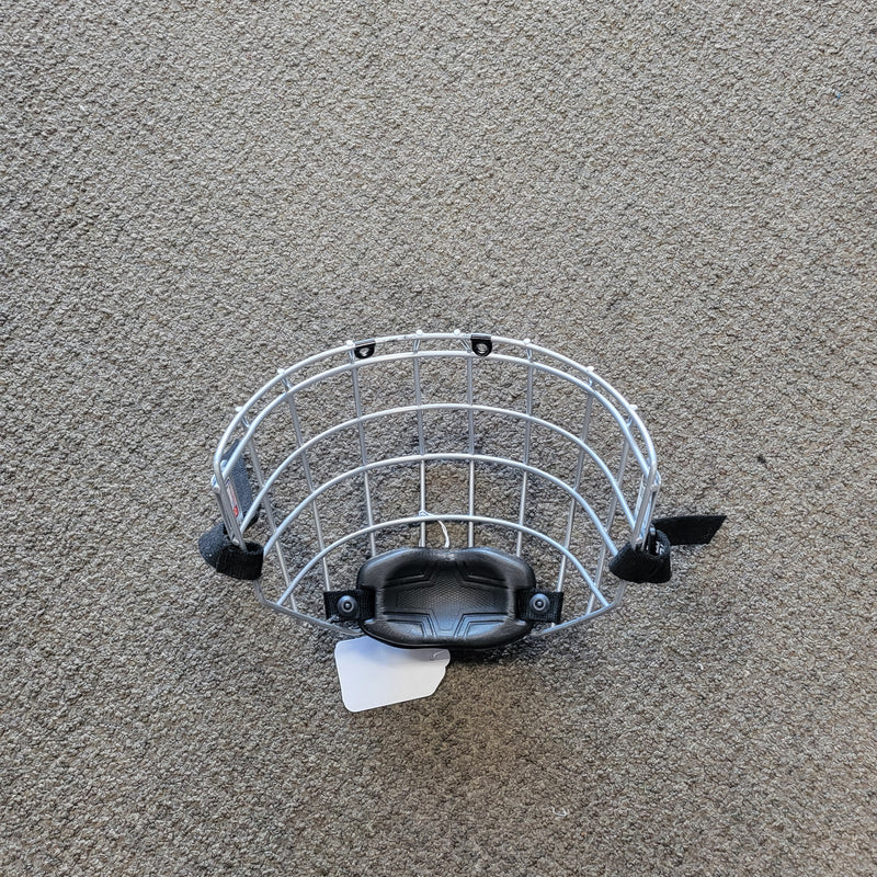 Load image into Gallery viewer, Used Bauer Type B1 Hockey Cage M/M
