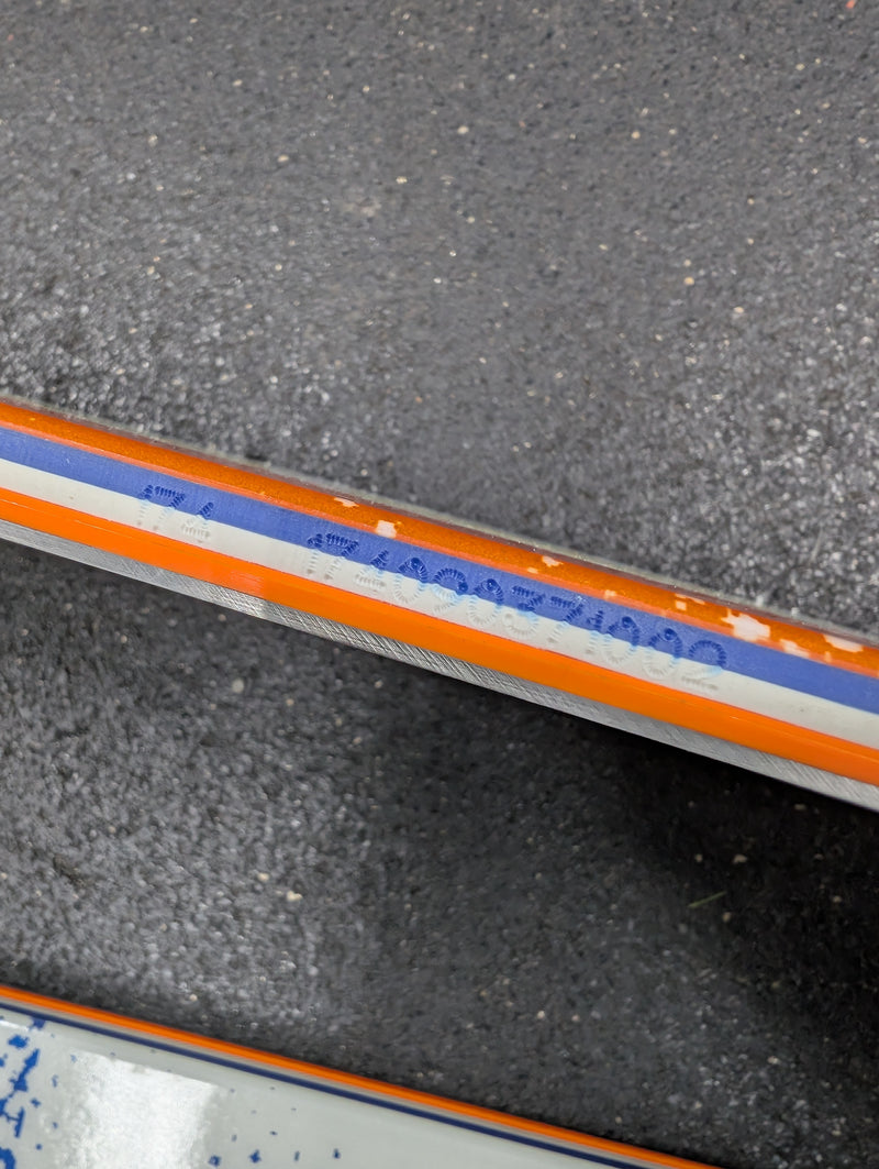 Load image into Gallery viewer, Used K2 Darkside 174cm Snow Skis
