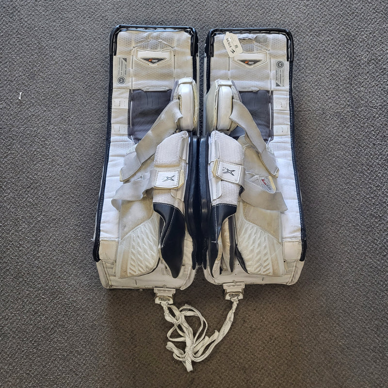 Load image into Gallery viewer, Used Bauer Vapor 2X Goalie Leg Pads Sr Medium
