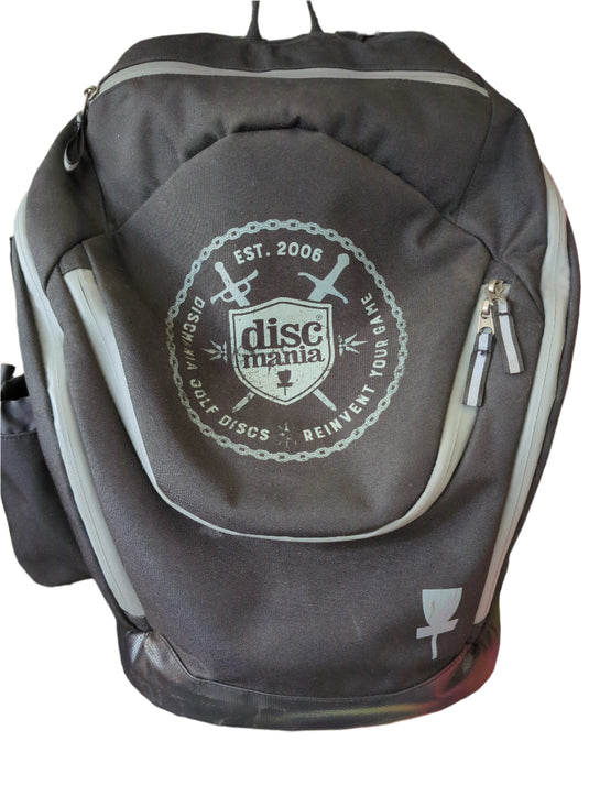 Used Disc Mania Disc Golf Backpack