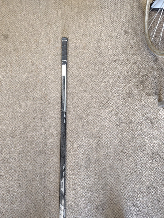 Used Warrior Covert QR6 Pro (65 flex) Hockey Stick