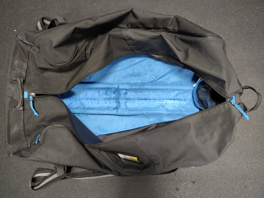Used Bauer Hockey Roller Bag - Size: 40"x20"