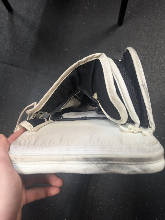 Used CCM Extreme Flex 500 Goalie Blocker