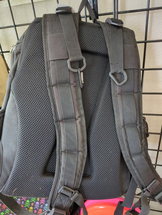 Used Disc Mania Disc Golf Backpack