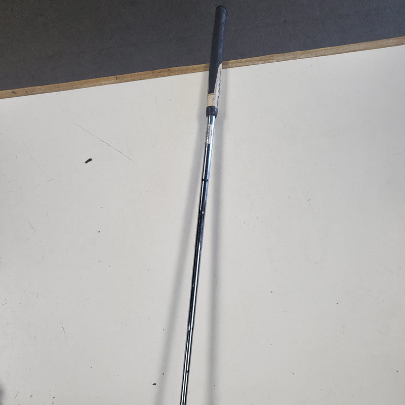 Load image into Gallery viewer, Used TaylorMade Ghost Manta Putter 34"-35"
