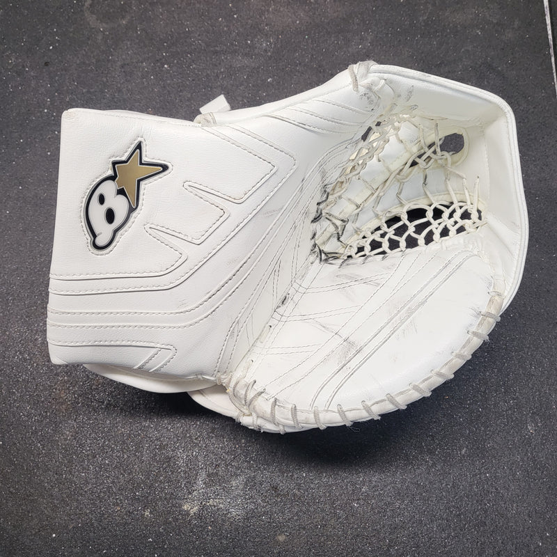 Load image into Gallery viewer, Used Regular Brian&#39;s Gnetik V Junior Goalie Glove

