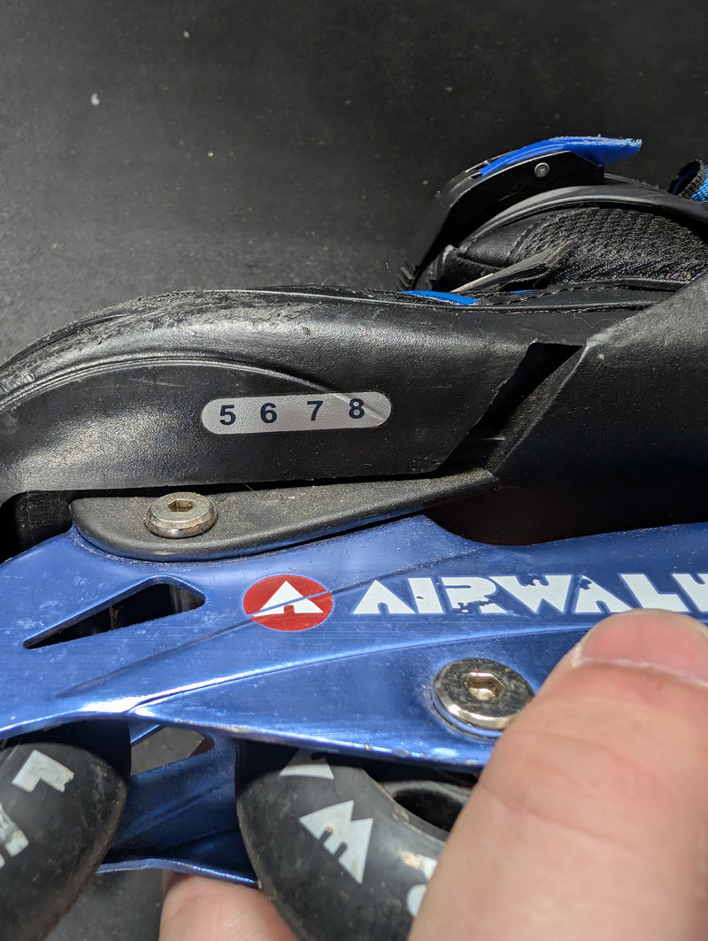 Load image into Gallery viewer, Used Airwalk Size 5-8 Inline Skates
