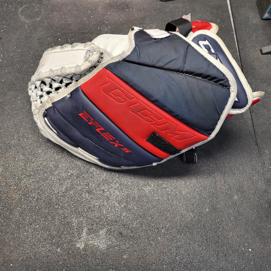 Used CCM E-Flex 5 Senior Hockey Goalie Glove