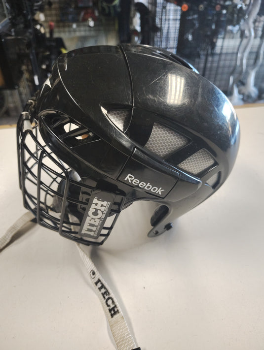 Used Reebok 6K Hockey Helmet Medium Fit Lite Technology Wth Itech Cage