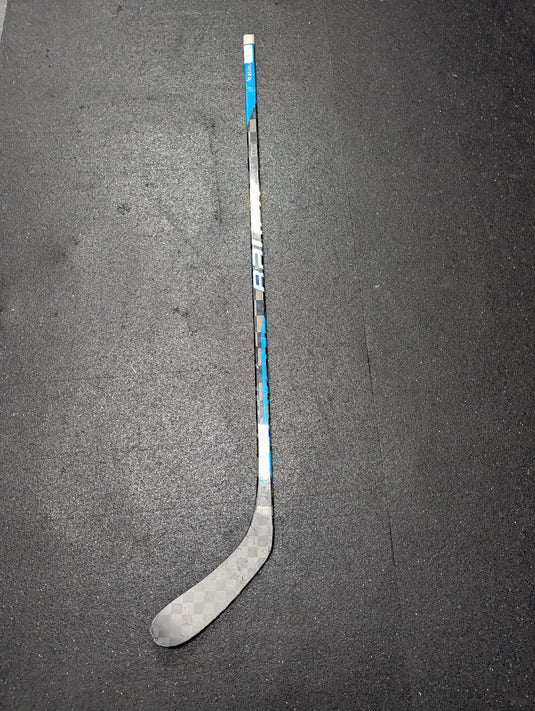 Used Bauer Nexus Tracer 50 Flex P28 RH Hockey Stick