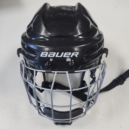 Used Bauer Prodigy Hockey Helmet - Size: Youth