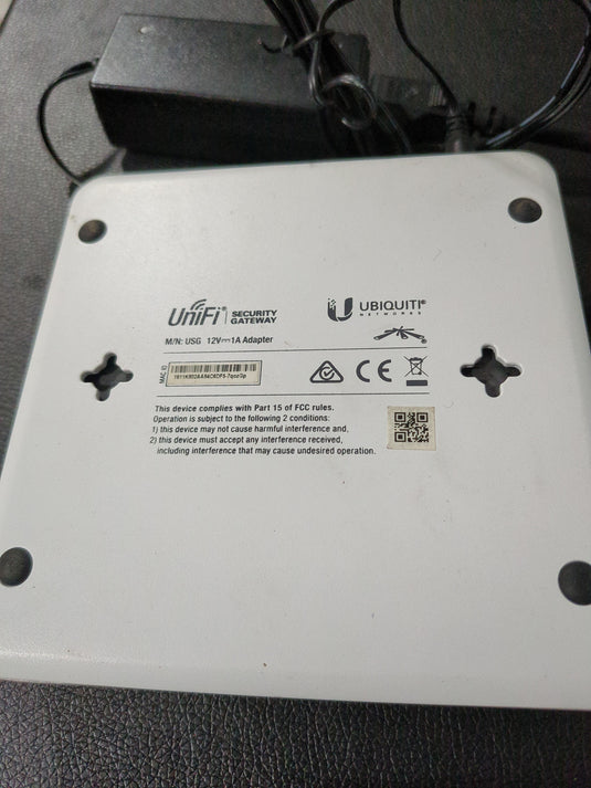 Ubiquiti Unifi security gateway with power cord