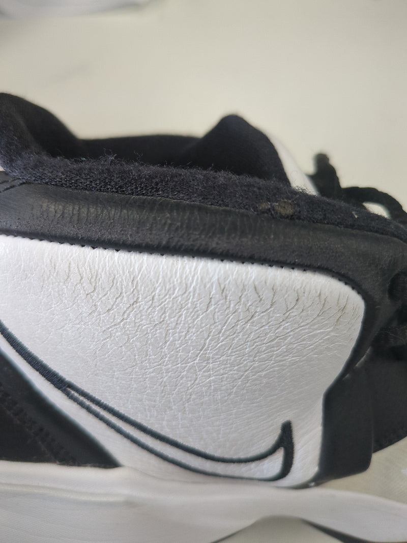 Load image into Gallery viewer, Used Nike Kyrie Infinity TB White Black Mens Size 9 Court / Basketball Shoe
