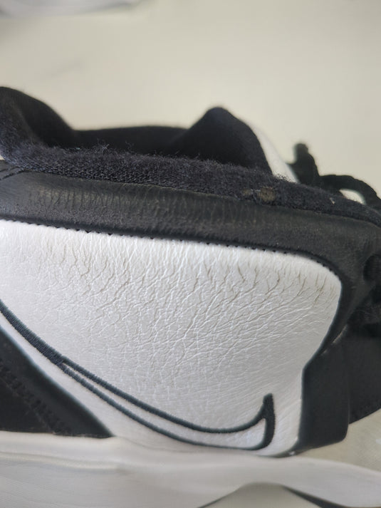 Used Nike Kyrie Infinity TB White Black Mens Size 9 Court / Basketball Shoe