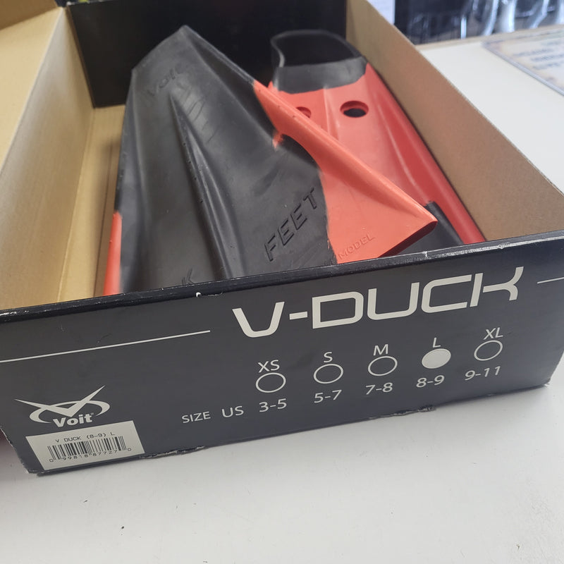 Load image into Gallery viewer, Used Voit V-Duck Size 8-9 Snorkeling Fins
