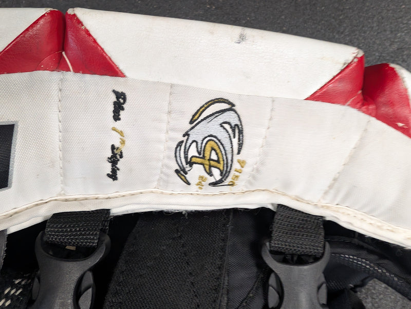 Load image into Gallery viewer, Used Vaughn Velocity V4 Goalie Pads 24&quot;+1 White/Black/Red
