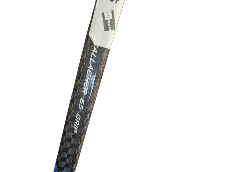 Load image into Gallery viewer, Used Warrior QR Edge W28 65 Flex RH Hockey Stick
