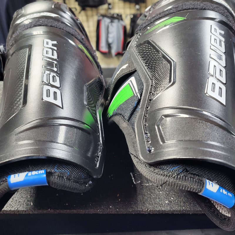 Load image into Gallery viewer, Used Bauer X Shin Guards 11" 28cm
