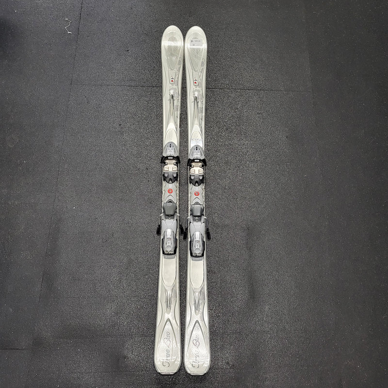 Load image into Gallery viewer, Used K2 160cm True Luv T:Nine Women's Skis W/Bindings
