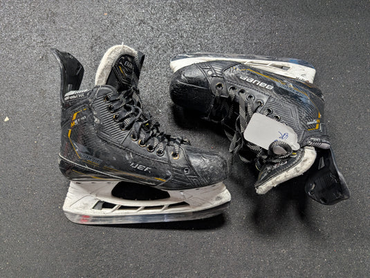 Used Bauer Supreme M5 Pro Intermediate Size 5 Fit 3 Hockey Skates
