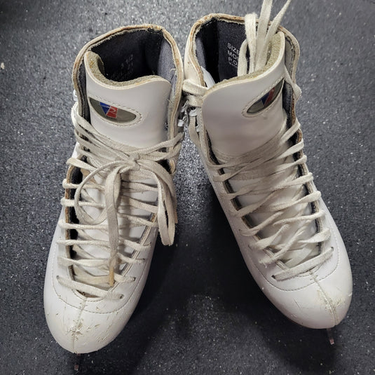 Used Riedell Figure Skates (Model: 21 / Size: 3.5)