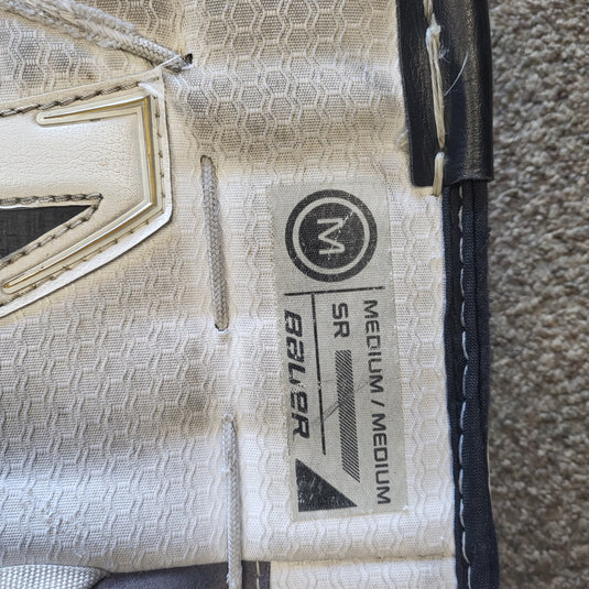 Used Bauer Vapor 2X Goalie Leg Pads Sr Medium