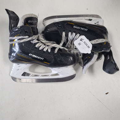 Used Bauer Supreme M5 Pro Hockey Skates Jr. Size 4.5 fit 2