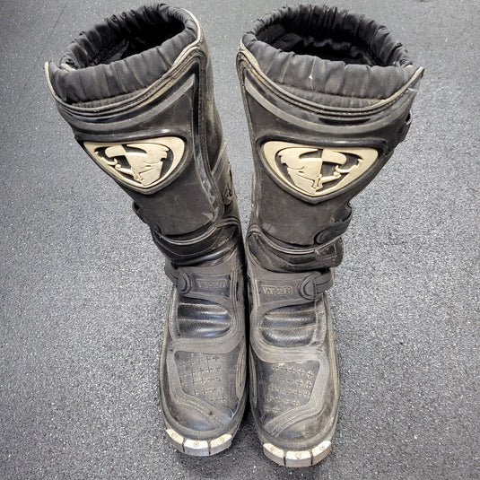 Used Thor YT-20 Motocross Boots - Size: 5