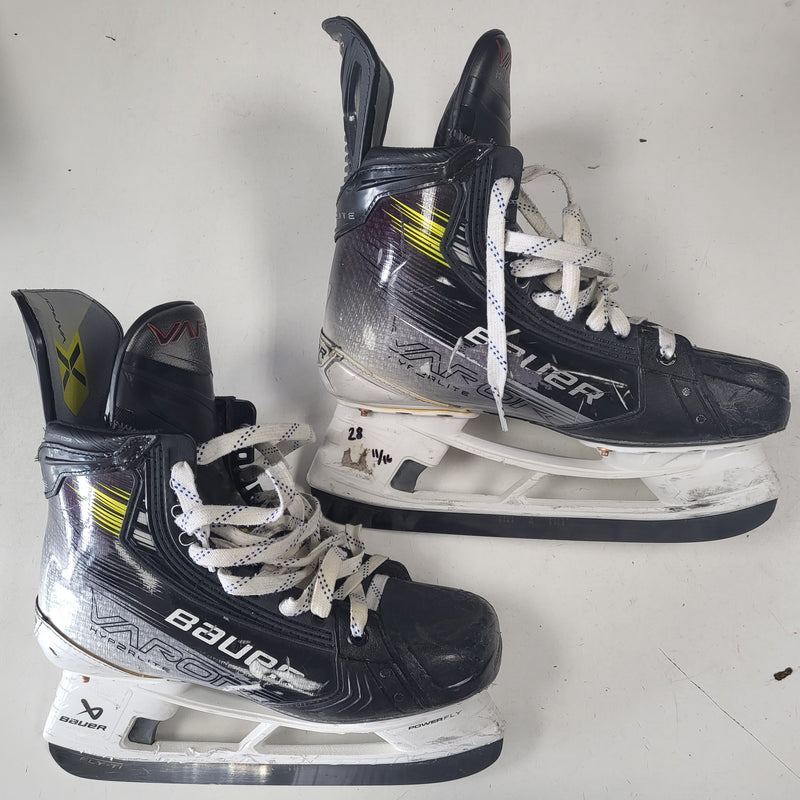 Load image into Gallery viewer, Used Bauer Vapor Hyperlite 2 Hockey Skates- Size 8
