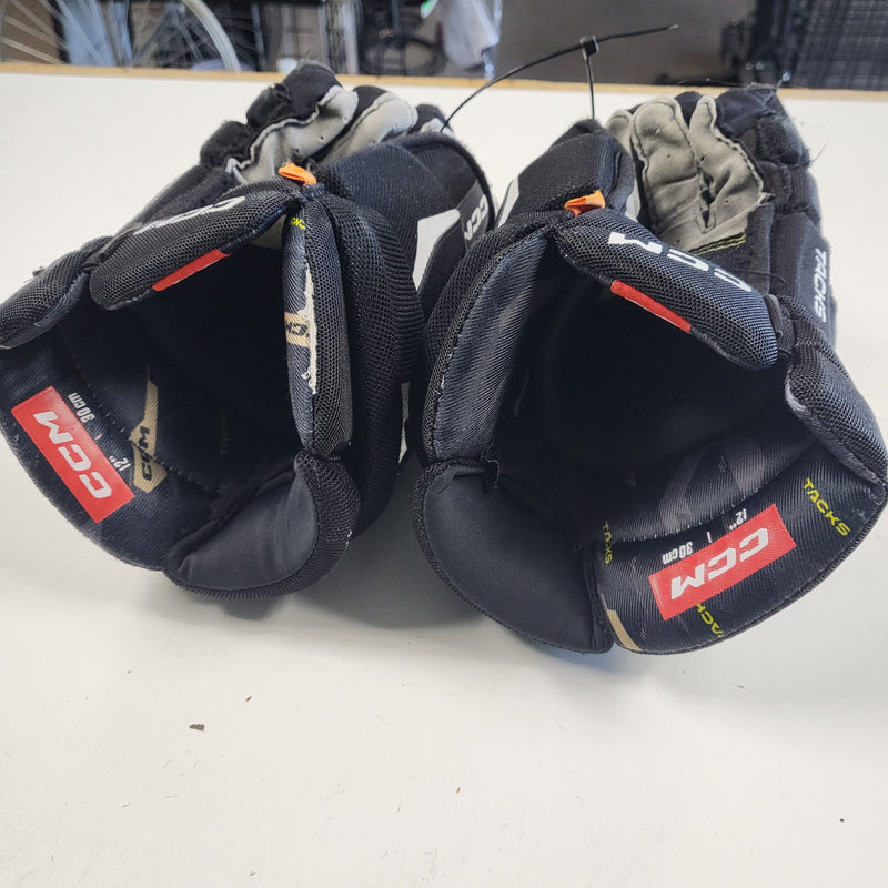 Load image into Gallery viewer, Used CCM AS-V Pro Hockey Gloves 12"
