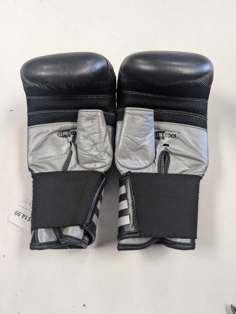 Load image into Gallery viewer, Used Adidas Punching Bag Gloves Size L/XL
