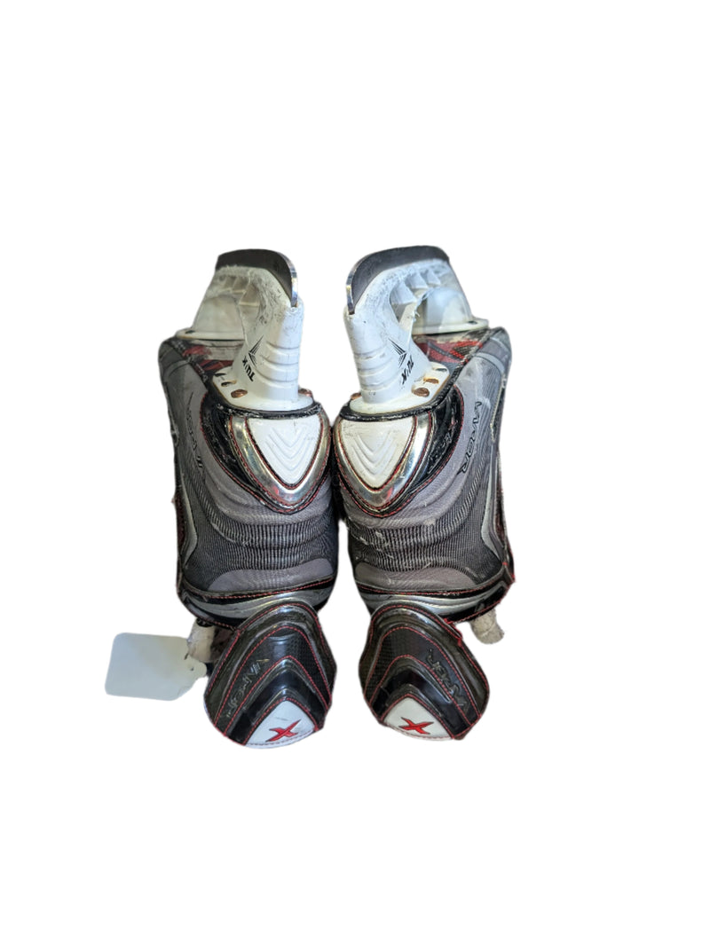 Load image into Gallery viewer, Used Bauer Vapor X-Shift Size 5 D Ice Hockey Skates
