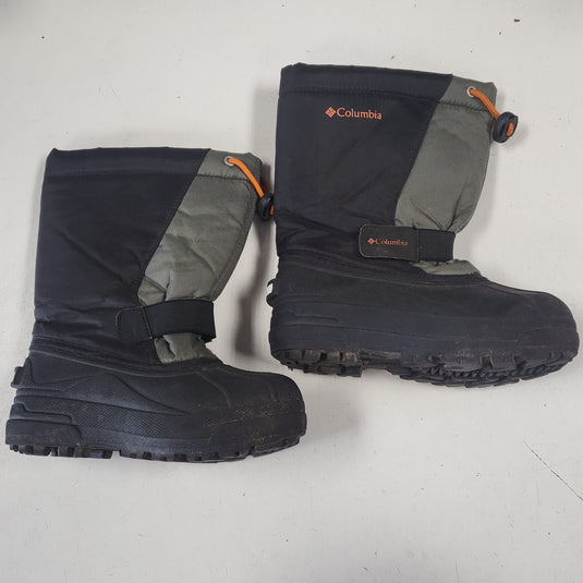 Used Columbia powderbug plus Black Kids Size Specific 13 Boots