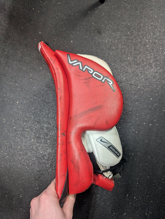Used Nike Bauer Vapor XXX Junior Hockey Goalie Blocker