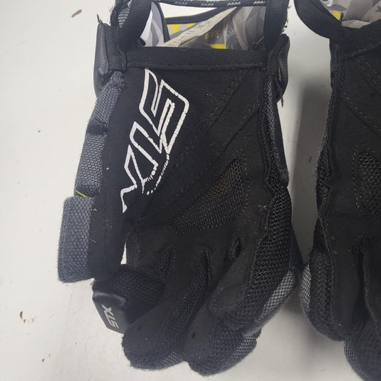 Used STX Stallion Lacrosse Gloves Size Small