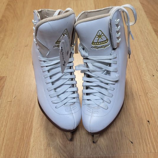Used Jackson Mystique Ladies Size 4.5C Figure Skates